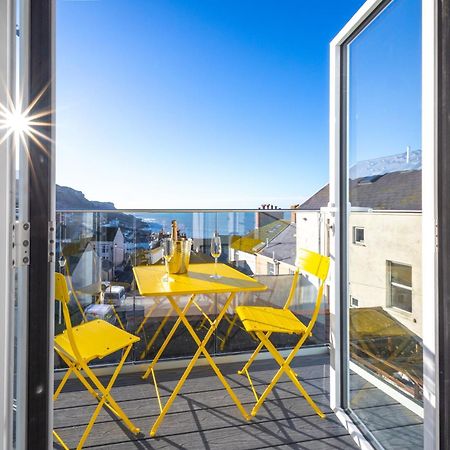 Bright & Beautiful 4 Bedroom House With Sea Views Portland Exteriér fotografie